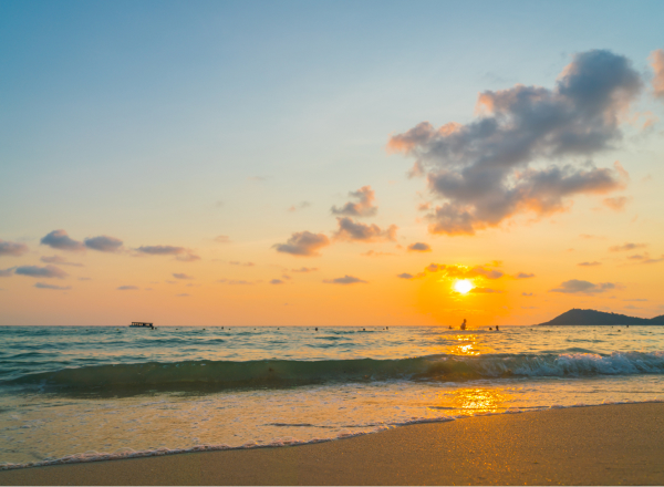 Local Fishermen Lead Sunset Boat Tour Experience